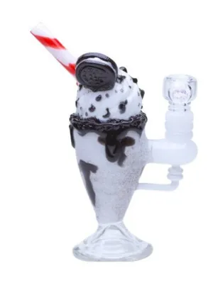 Chocolate Cookie Sundae Float