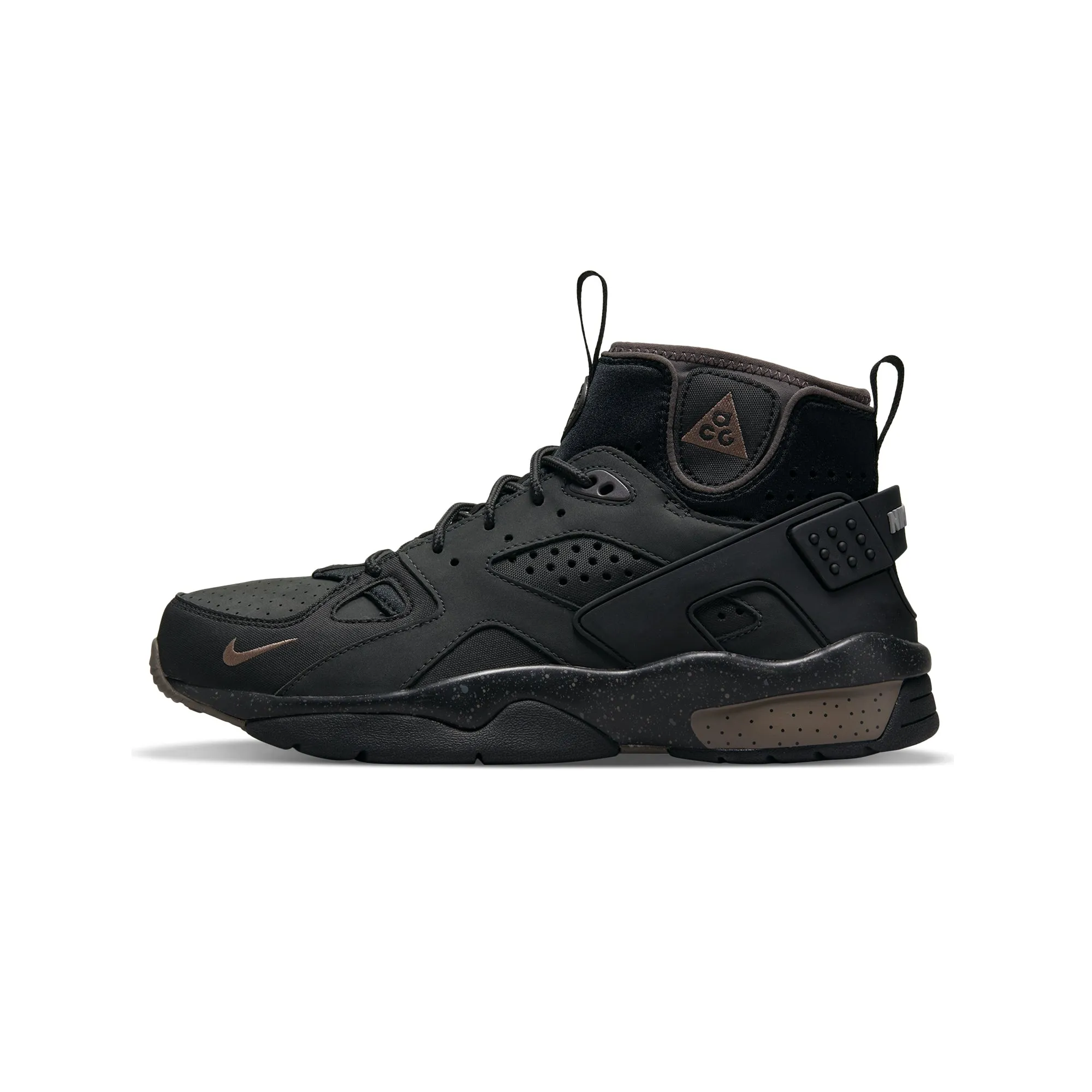 Nike ACG Mens Air Mowabb Shoes 'Off Noir/Olive Grey'