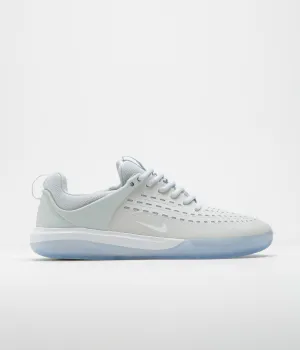 Nike SB Nyjah 3 Shoes - Pure Platinum / White - Pure Platinum - Volt