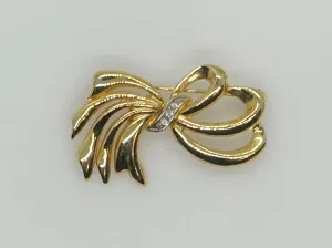 Swarovski Bow Brooch with Glittering Center