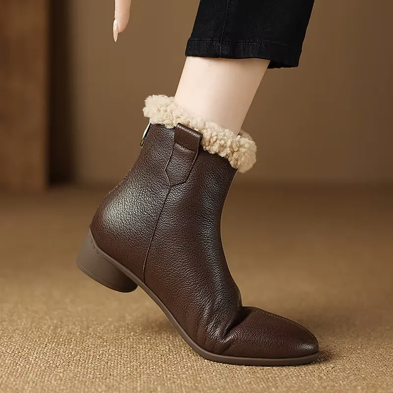 USS Shoes Susana Women's Snow Ankle Boots